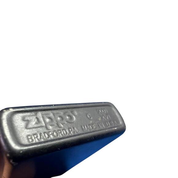 Vintage Zippo Lighter Chevy Racing Logo Black Matte Windproof Made in USA 2000 - Picture 2 of 6